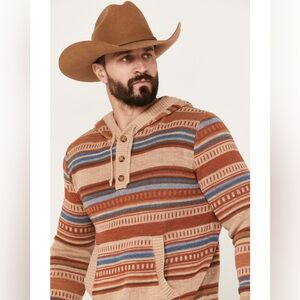 NWOT Men’s Pendleton Medallian Hooded Sweater- Size L